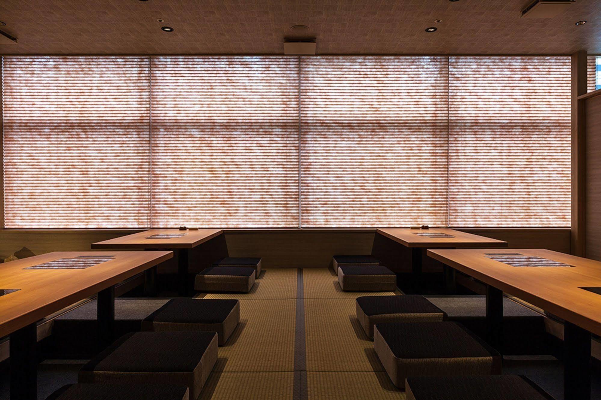 Nishitetsu Hotel Croom Hakata Фукуока Экстерьер фото